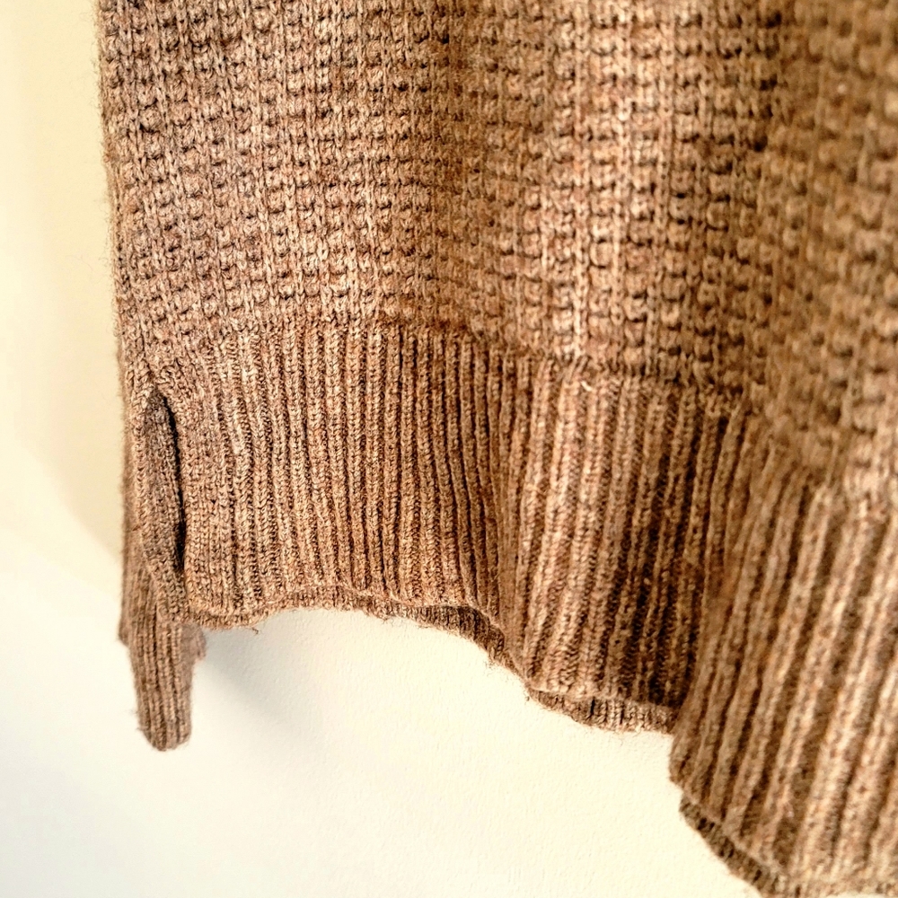 Gap Women's Pull-Over Knit Sweater Size M - Picture 6 of 9